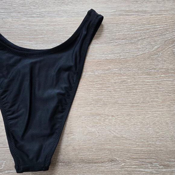 Wild Fable Womens Mid Rise Super Cheeky Bikini Bottom Black Small New With Tags - Picture 15 of 16